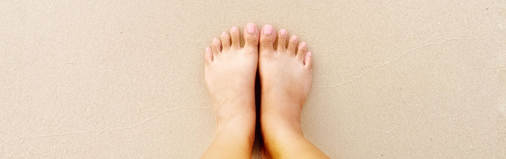 a photo of feet that are widest at the toes and narrow at the heels